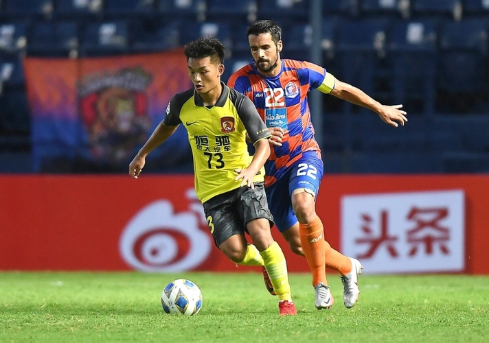 中国队横扫德国队,辛杜统治全场 中国队横扫德国队,辛杜统治全场