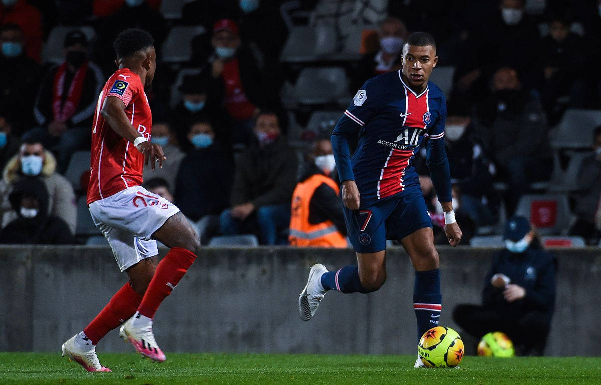 尼斯队胜出比赛,晋级下一轮 尼斯队胜出比赛,晋级下一轮