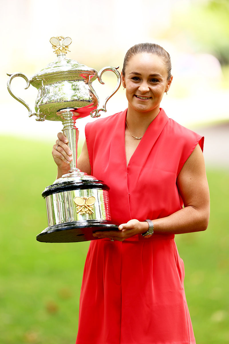 澳大利亚足球女将展现实力，夺得一场关键胜利