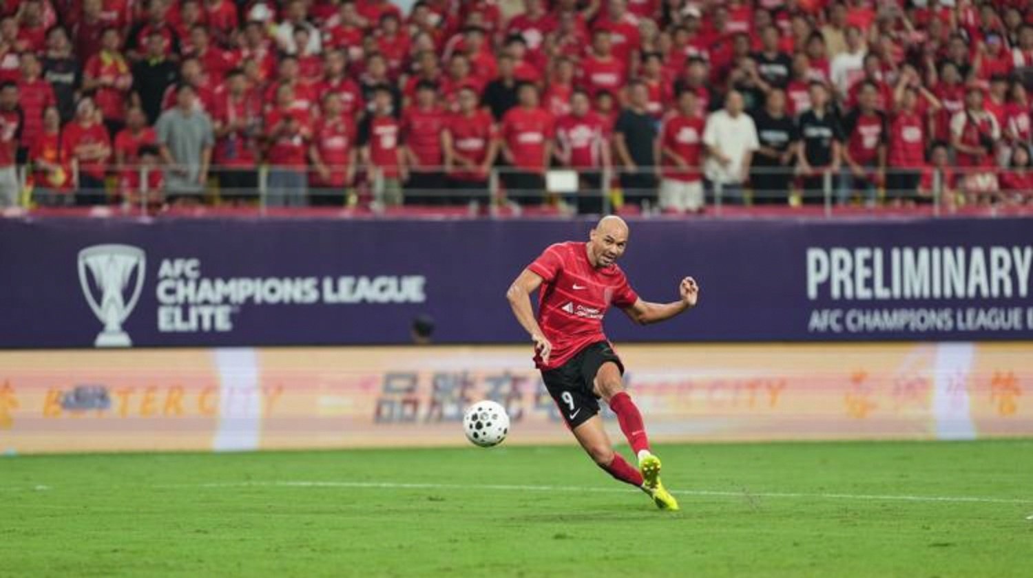 包含亚冠比赛内幕：球员心态调整至关重要的词条