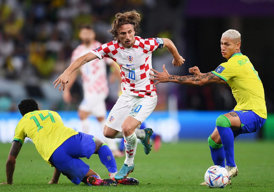 比利时惊险过关,克罗地亚意外破局 比利时惊险过关,克罗地亚意外破局