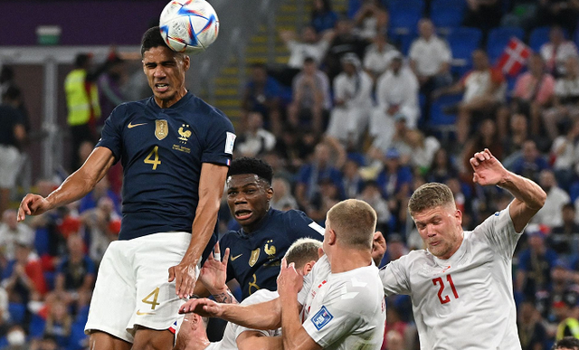 墨西哥爆冷乌拉圭,莱万绝境逆转 墨西哥爆冷乌拉圭,莱万绝境逆转