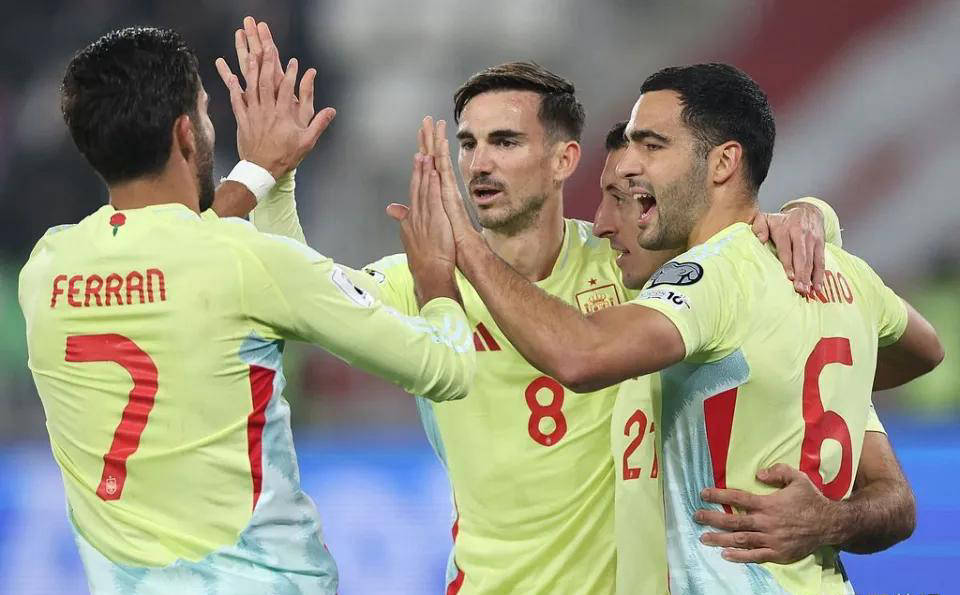 关于丹麦爆冷西班牙，厄德高关键制胜的信息