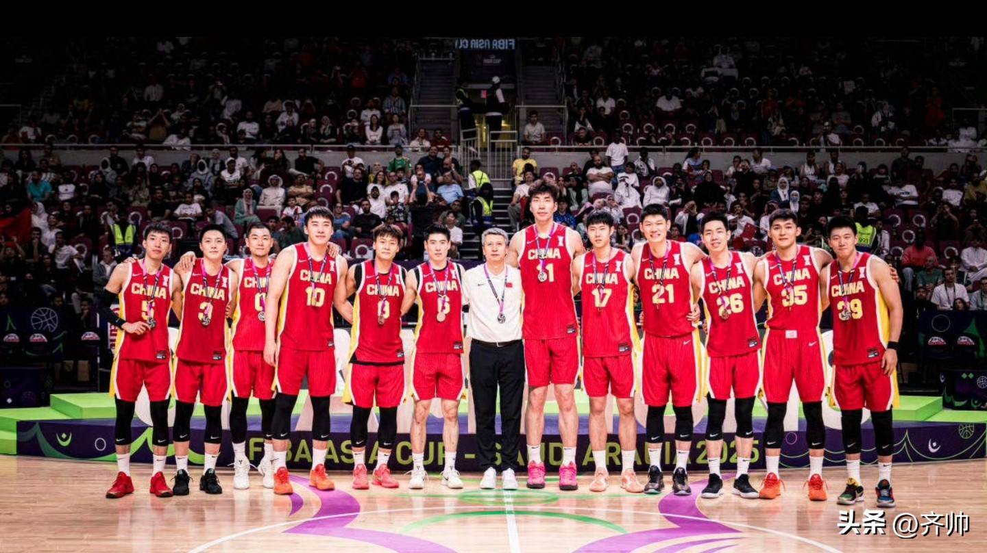 中国男篮绝杀马刺,汉密尔顿关键制胜 中国男篮绝杀马刺,汉密尔顿关键制胜