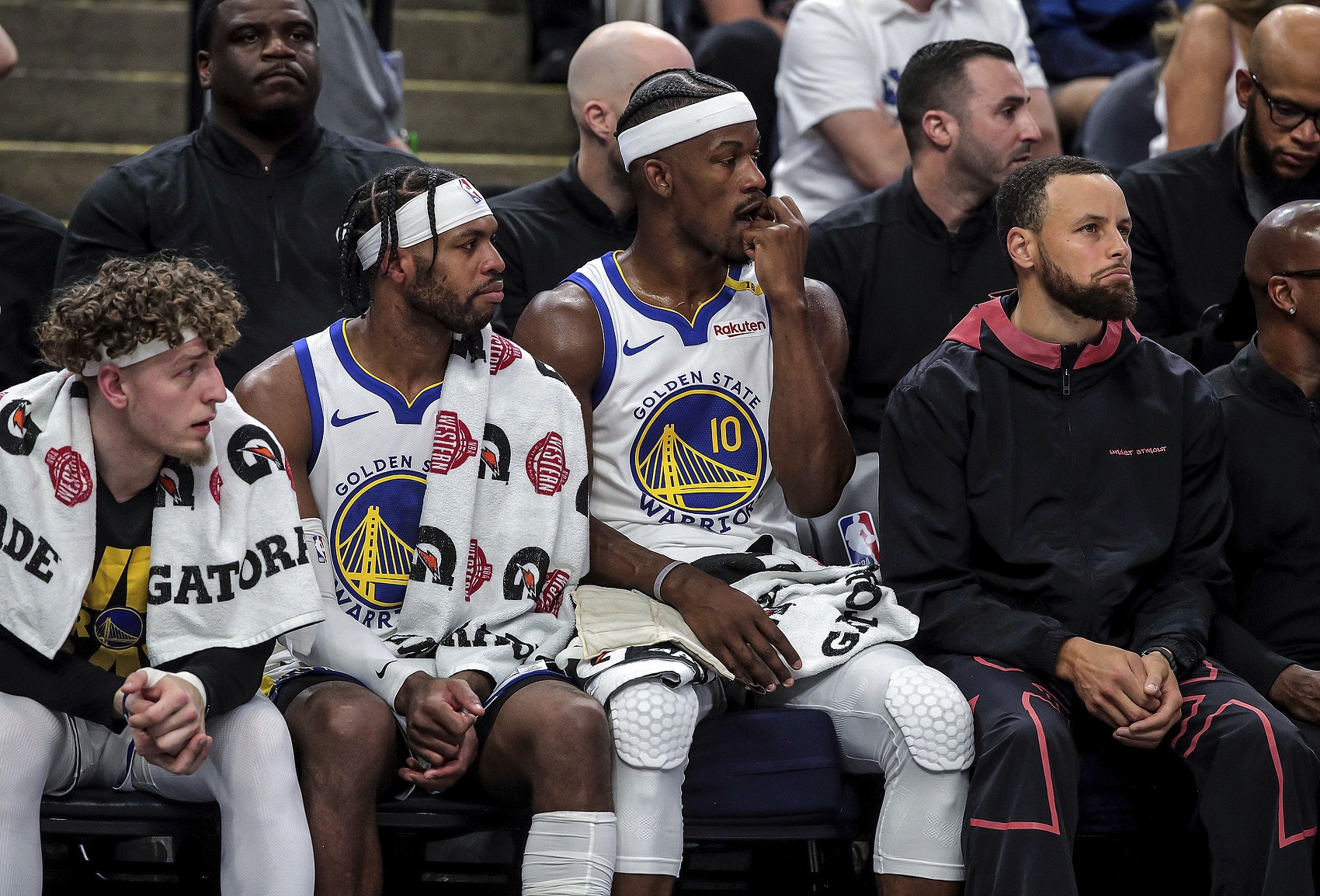 勇士B队碾压巴西男篮,凯尔·库兹马打破历史纪录的简单介绍 勇士B队碾压巴西男篮,凯尔·库兹马打破历史纪录的简单介绍