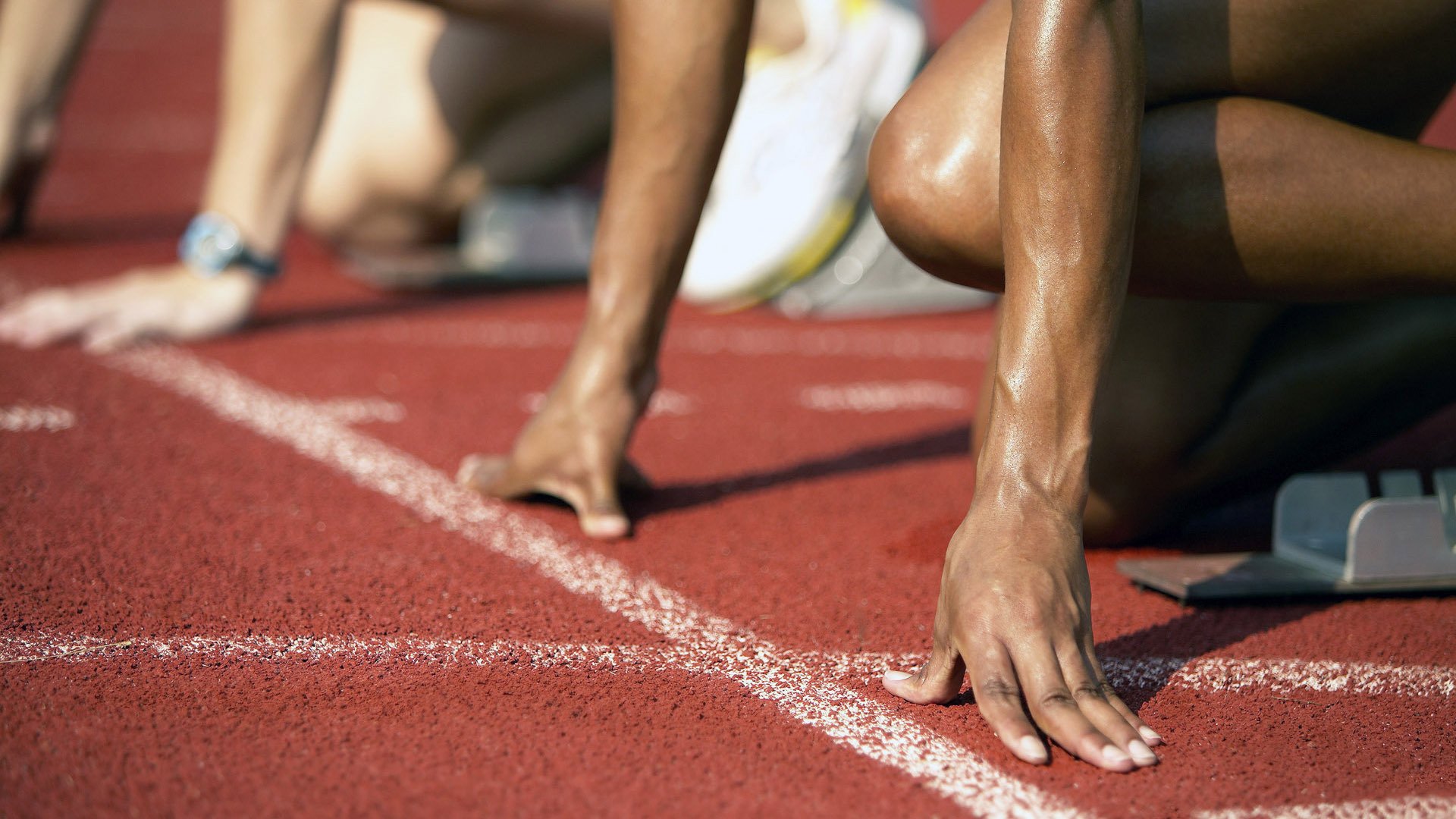 年度焦点之战之夜，加维带队取胜