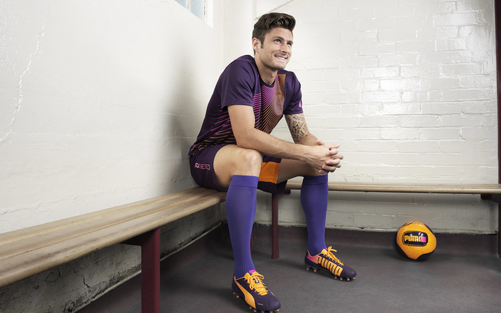 弗拉霍维奇一锤定音，拜仁力克毕尔巴鄂巩固欧冠席位