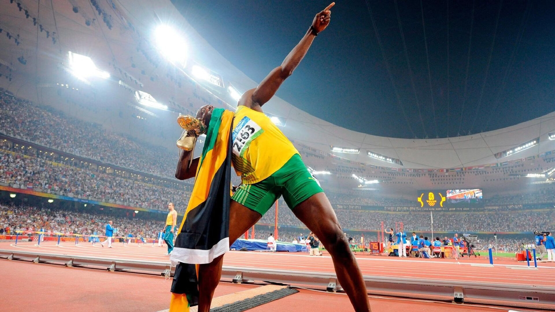 萨卡爆发破僵局，哥斯达黎加式坚韧助巴萨关键战突围