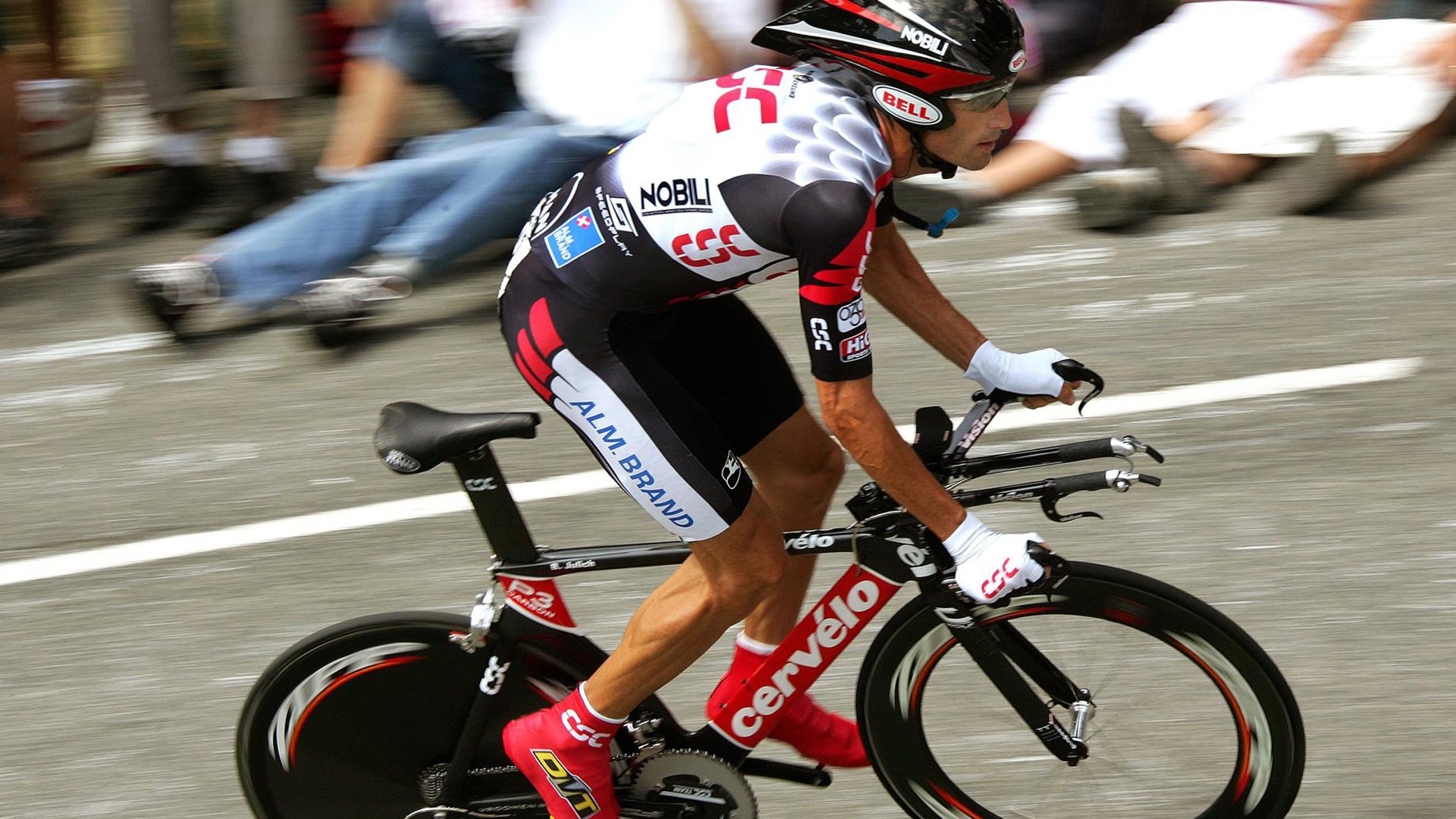 F1新赛季揭幕战之夜，利拉德成为胜负手