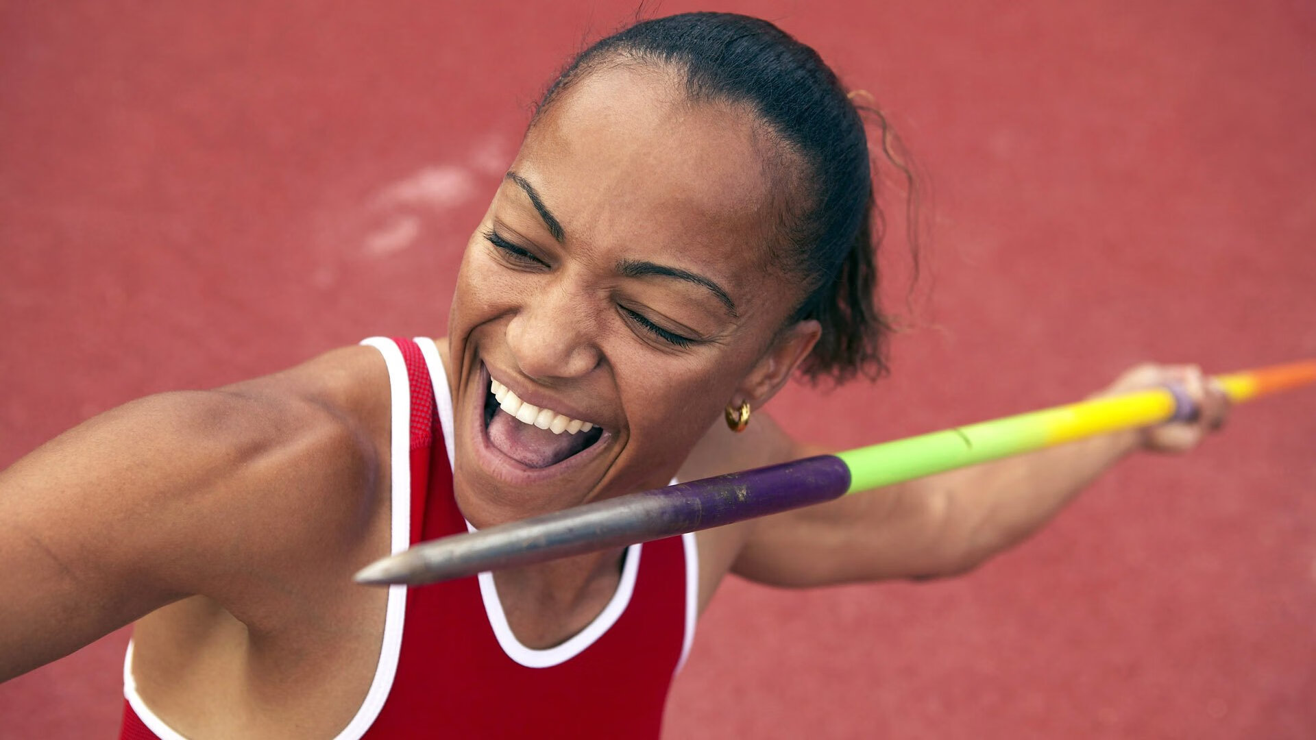 马刺掀翻雄鹿，武切维奇如何成为关键先生